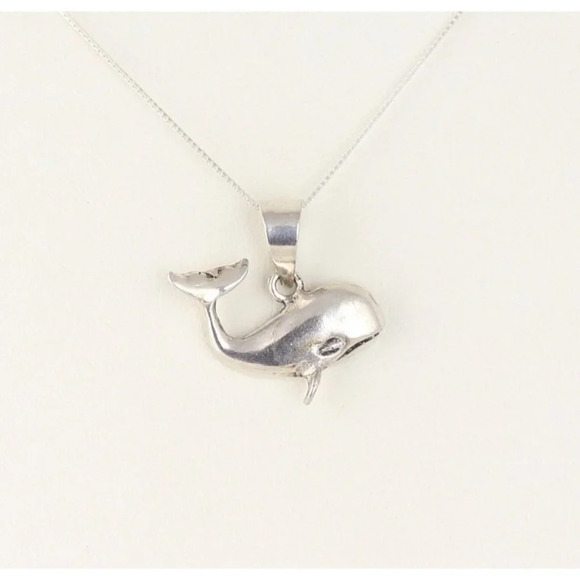 Jewelry - Sterling Silver Whale Necklace 18 inch Chain